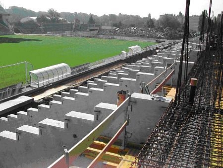 Vasbeton szerkezetek dilatációi intelligens megoldással