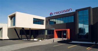 Stílusos homlokzatkialakítások kerámiaburkolati rendszere