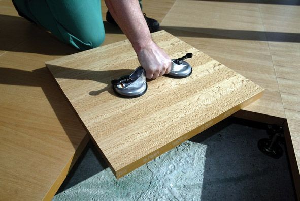 Álpadlók fa- és parafaburkolattal