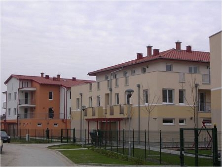 Kis hajlásszögű tetők kerámiacserepe Kis hajlásszögű tetők kerámiacserepe