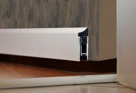 Automata küszöbbel akadálymentessé válik a bejárat