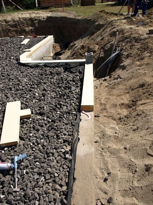 Üveghab és habüveg – csak néhány szál betonacélra korlátozódnak a hőhidak Üveghab és habüveg – csak néhány szál betonacélra korlátozódnak a hőhidak