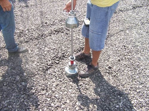 Üveghab és habüveg – csak néhány szál betonacélra korlátozódnak a hőhidak Üveghab és habüveg – csak néhány szál betonacélra korlátozódnak a hőhidak