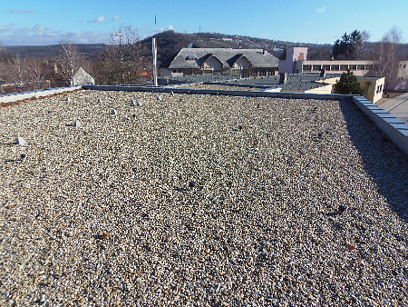 Fordított rétegrendű lapostetők is szigetelhetők expandált polisztirolhabbal