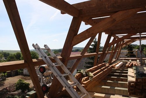 Tizenkét méteres fesztáv oszlopok nélkül