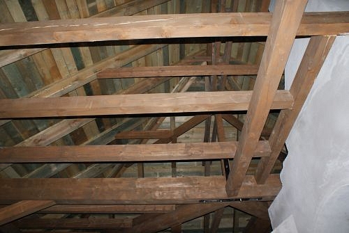 Tizenkét méteres fesztáv oszlopok nélkül