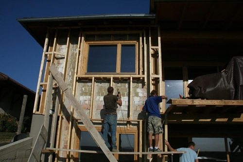 Energiatudatos ház természetes anyagokból