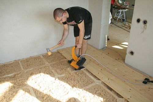 Energiatudatos ház természetes anyagokból