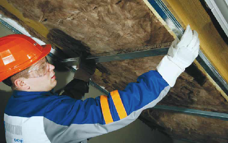 Magastetők hőszigetelése szarufák között