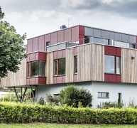 Karakteres építészeti elem az expandált fémlemez Karakteres építészeti elem az expandált fémlemez