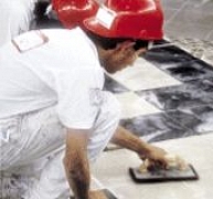 Nem kell kapkodnia a burkolónak Nem kell kapkodnia a burkolónak