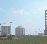 Csúszózsaluval változatos geometriai formák is építhetők Csúszózsaluval változatos geometriai formák is építhetők