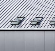 Tetőablakok utólagos elhelyezése szendvicspanelekbe Tetőablakok utólagos elhelyezése szendvicspanelekbe