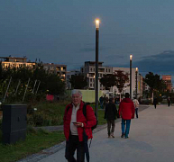 Sokkal több, mint lámpaoszlop Sokkal több, mint lámpaoszlop