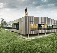 Sávos alumíniumburkolat: funkcionális és dizájnelem Sávos alumíniumburkolat: funkcionális és dizájnelem