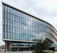 Komplex rendszerintegráció egy LEED Gold minősítésű székházban Komplex rendszerintegráció egy LEED Gold minősítésű székházban