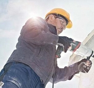 Kalapácsfúrásra, fúrásra és vésésre is alkalmas Kalapácsfúrásra, fúrásra és vésésre is alkalmas