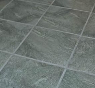 Ragasztás után három órával fugázható burkolat Ragasztás után három órával fugázható burkolat