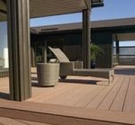 Kültéri burkolatok tartós fa-műanyag kompozitanyaga Kültéri burkolatok tartós fa-műanyag kompozitanyaga